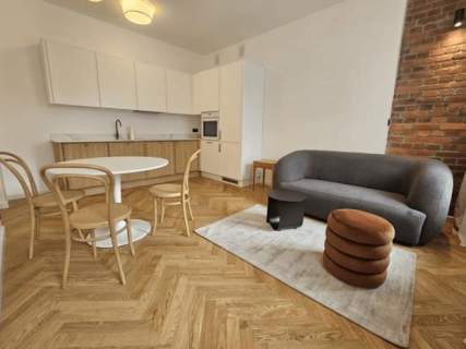 3 pokoje, balkon - Szczytnicka 29, obok Pasażu