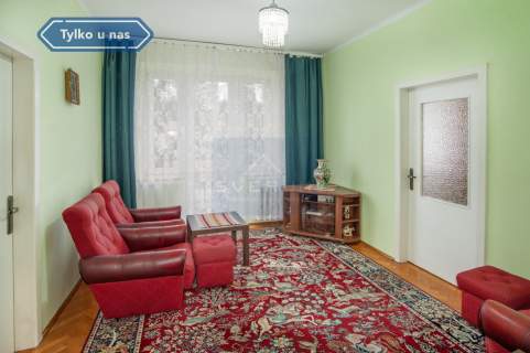 Dom wolnostojący na sprzedaż, Poraj