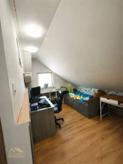 Przestronny dom z basenem w Rybarzowicach