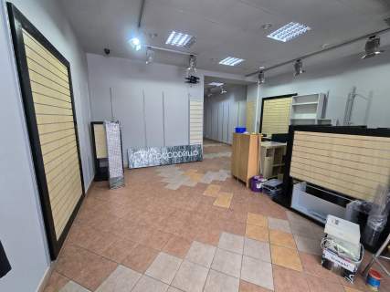 Lokal na wynajem 63 m, centrum miasta ul. Rynek