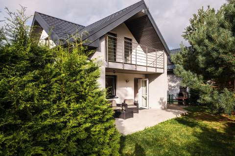Gotowa inwestycja nad morzem 4 domy całoroczne po 90 m2