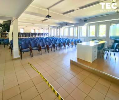 Kasprzaka 2 1000 m Medyczna Edukacja negocjuj Cenę