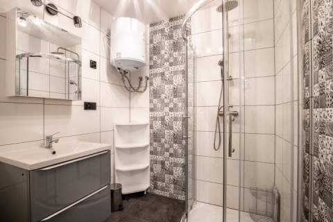 Przestronne mieszkanie, 85m2. ul. Długa. Od zaraz.