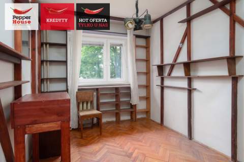 Mokotów 2 pokoje osobna kuchnia Balkon