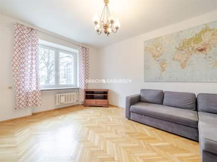 Mieszkanie w centrum 54,19m2 2 pokoje Piwnica