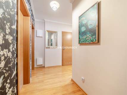 Nowoczesny apartamentowiec w centrum miasta