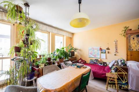 2 pokoje 49,5 m Balkon Parking