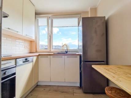 2 pokoje Różanka balkon winda