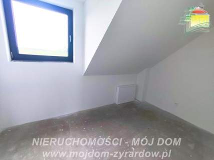 Ładny dom do własnej aranżacji blisko Mszczonowa.