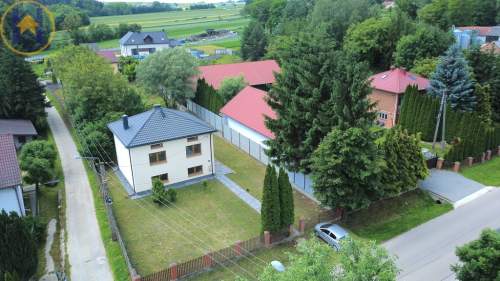 Dom wyremontowany w 2022 roku, gotowy do wykończeń