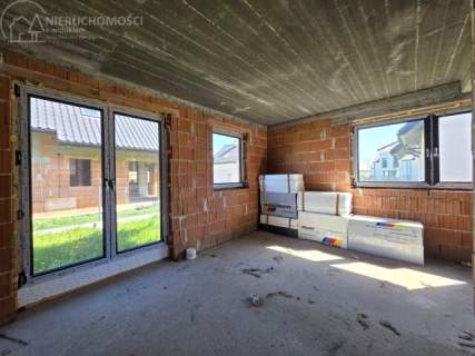 NOWOCZESNY DOM Z GARAŻEM W NIEPOŁOMICACH - 20 KM OD CENTRUM K