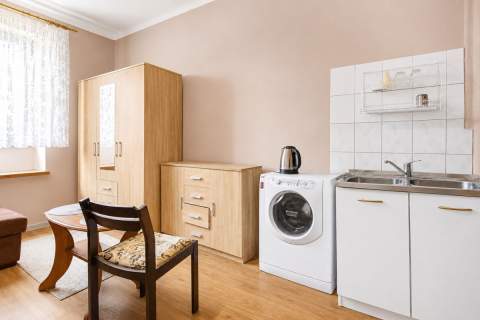    Bezczynszowe   Z ogrodem   Świetna lokalizacja   