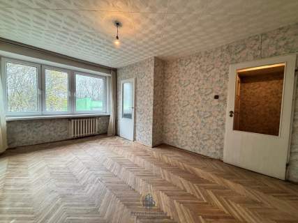 2 Pokoje, Niski Blok