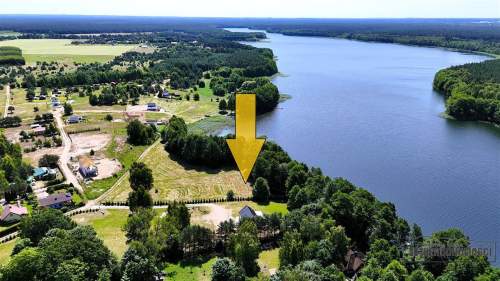 Dostęp do jeziora Dołgie, ok. 65 m linii brzegowej