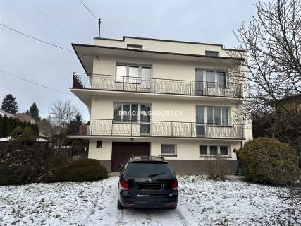 Rząska dom 250 m2 działka 6 arów ocieplony