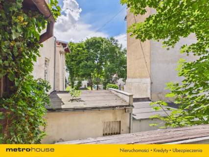 Całe piętro kamienicy w centrum Chojnowa