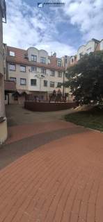 mieszkanie 82m kamienica w Rynku Polkowice