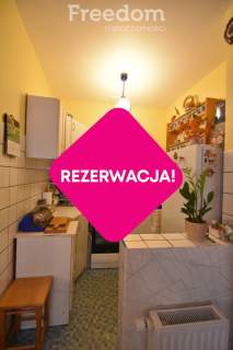 Kawalerka na sprzedaż z lokalem usługowym.