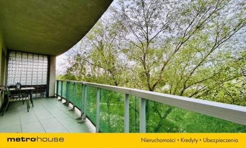 UNIKALNY APARTAMENT WŚRÓD ZIELENI, OSTATNIE PIĘTRO