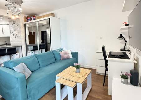 Nowe budownictwo/balkon/oddzielna sypialnia