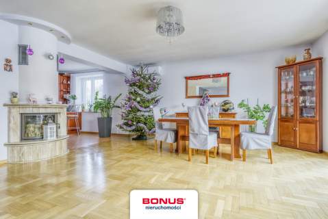 Komfortowy dom bliźniaczy w Ursusie 