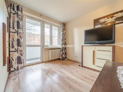 Wynajem 3 pok 47m2 balkon os. Wysokie