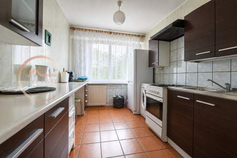 3 pokoje,1 piętro balkon,parking Szwederowo