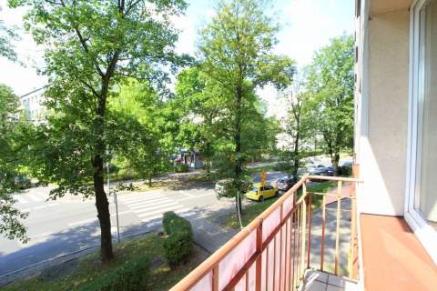 DWA POKOJE, KUCHNIA, BALKON, I PIĘTRO