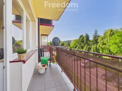 Przestronne 3 pokoje 71 m , balkon i parking