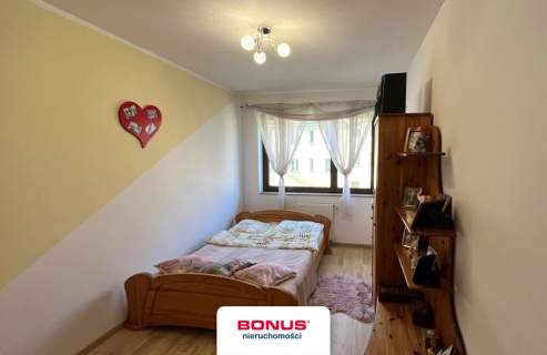 2 pokoje z balkonem w dzielnicy Nowe Miasto