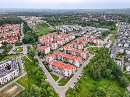 2 pok oddzielne 48m2 z garazem