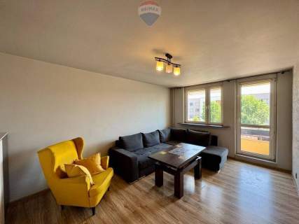 Dwupokojowe M - 51 m po remoncie balkon