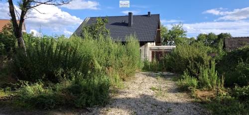 Dom blisko rzeki Nida , Jurków gm. Wiślica pow. Buski , Ś