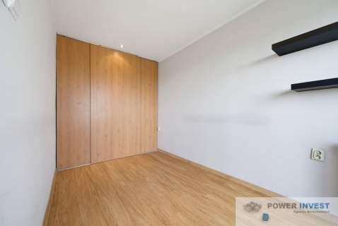 2 pokoje w centrum, po remoncie klatki, blok ocie 