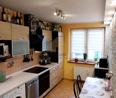 4-pokoje/76,9 m /klimatyzacja/balkon/parking