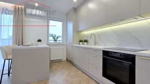 Komfortowe, w wysokim standardzie 4 pok., balkon.