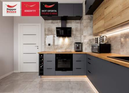3 pokoje z miejscem w hali garażowej Rumia