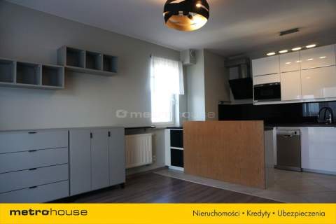 3 Pokoje Ursus - Idealne dla Rodziny lub Pary