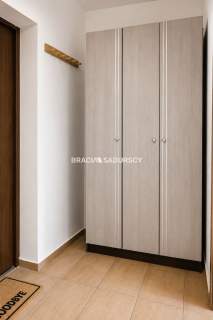 1 pok 30 m2 z ddzielna jasna kuchnia Krowodrza