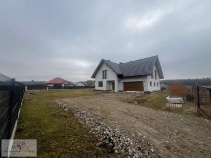 Dom 6 pokoi w okolicy Łasku - Ostrów