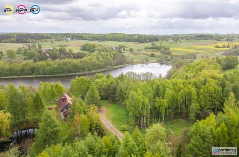 prywatny staw i las 200 m lini brzegowej
