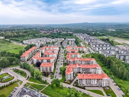 2 pok oddzielne 48m2 z garazem