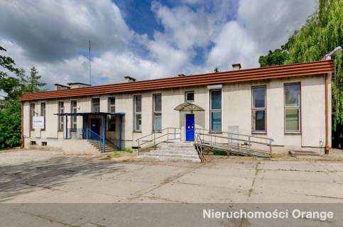 Nieruchomość na cele usługowo-mieszkalne przy DK 51