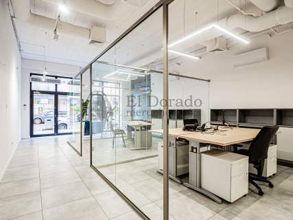 Loakl biurowy z dużą witryną w Centrum 