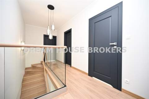 Nowy dom 170 m 5 sypialni Krasne