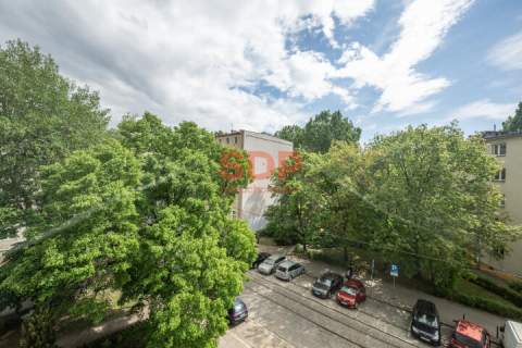 Centrum, 2 pok. z osobną kuchnią. Okazja.