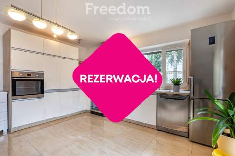 Dom wolnostojący w kameralnej okolicy z ogrodem
