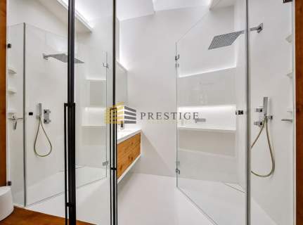 Wyjątkowy apartament w kamienicy na Śródmieściu 