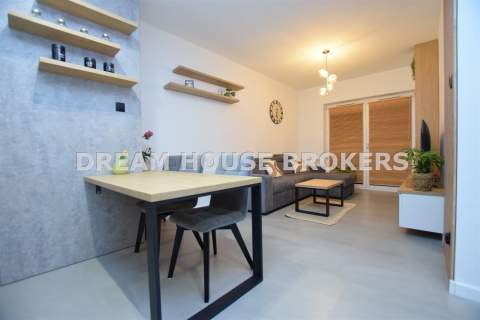 APARTAMENTY ZAMKOWE II WYSOKI STANDARD 2-POKOJOWE