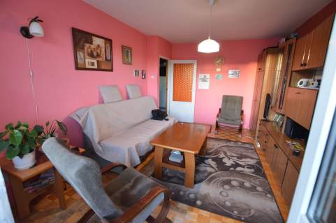 2 pok mieszk 40m2 jasna kuchnia loggia ul. Jerzmanowskiego